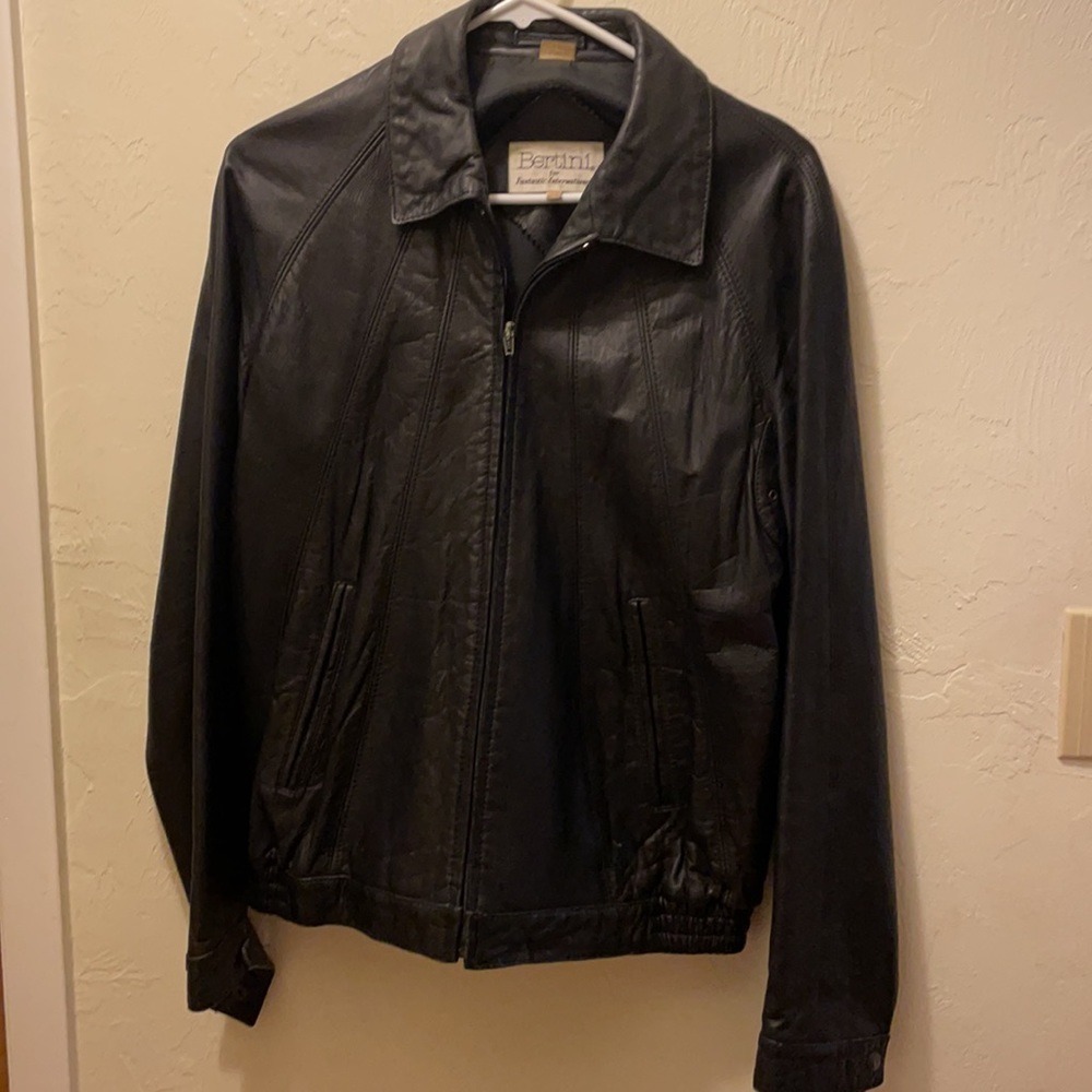 Bertini men’s Leather Jacket! Great broken in condition!